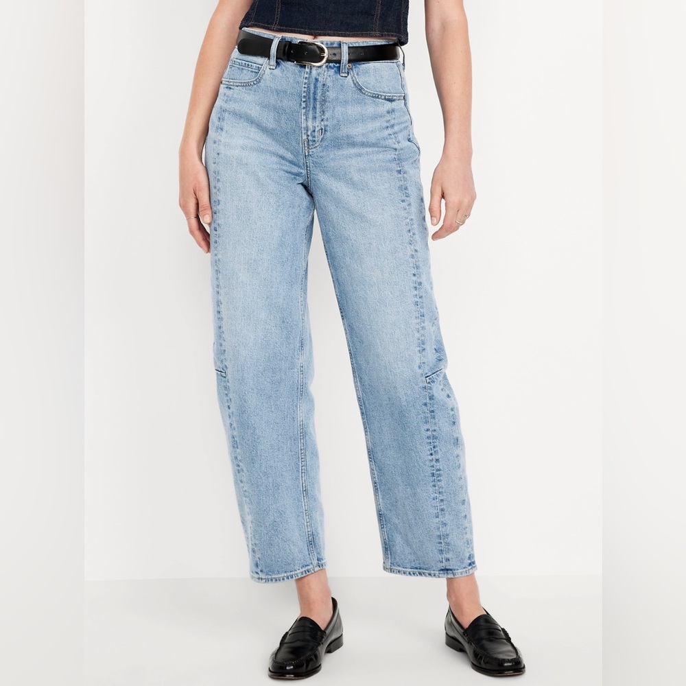 Old Navy High Waisted Barrel Ankle Jeans